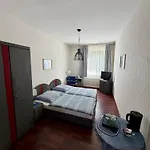 Hotel Runge 24 7 Check In&free Parking Kiel