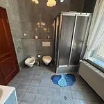 Runge 24 7 Check In&free Parking Hotel Kiel
