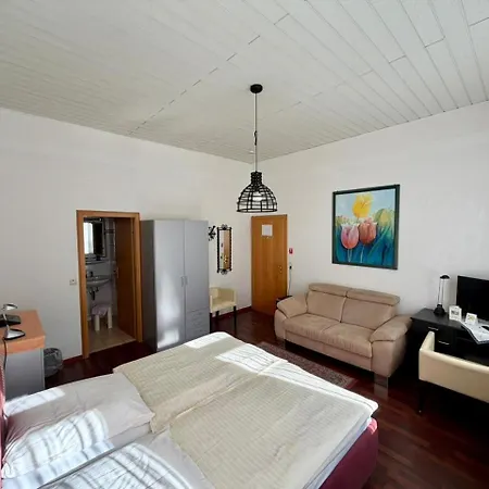Hotel Runge 24 7 Check In&free Parking Kiel