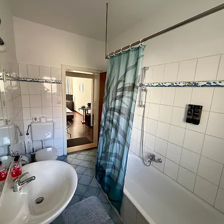 Runge 24 7 Check In&free Parking Hotel Kiel