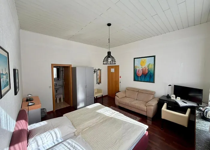 Hotel Runge 24 7 Check In&free Parking Kiel