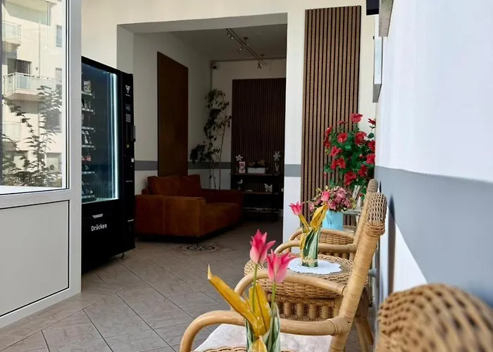 Runge 24 7 Check In&free Parking * Kiel