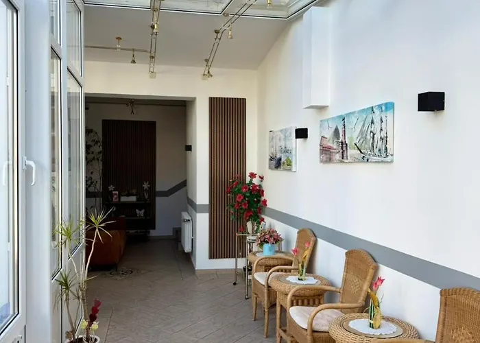 Runge 24 7 Check In&free Parking * Kiel