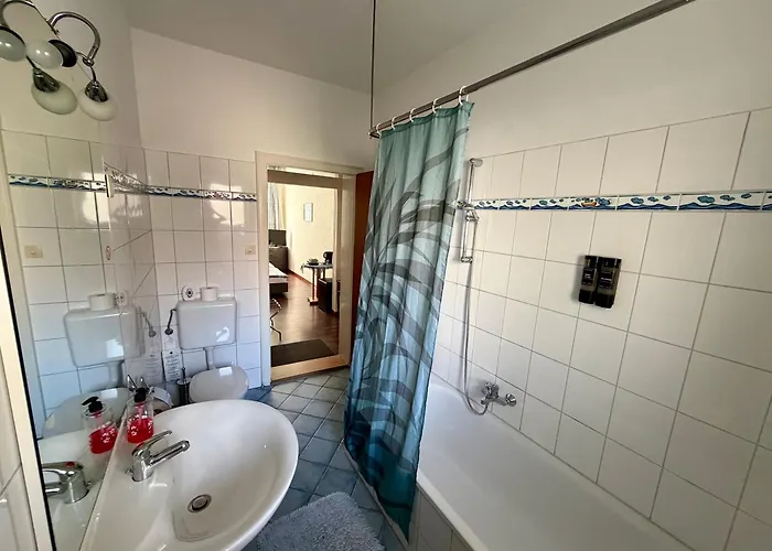 Runge 24 7 Check In&free Parking Hotel Kiel